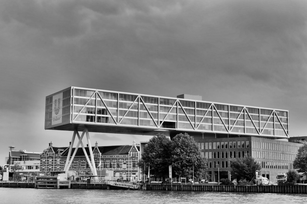 De Brug - hoofdkantoor van Unilever in Rotterdam